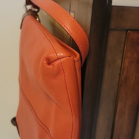 Brighton Shiloh Cross Body Poppy Leather Organizer adjustable strap - Picture 4 of 7